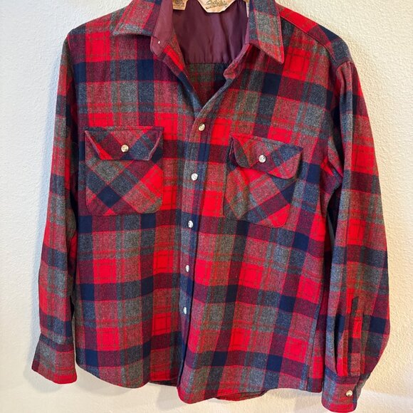Cabela's Men's Red & Navy Plaid Wool Button-Up Shirt Size M - Picture 1 of 7